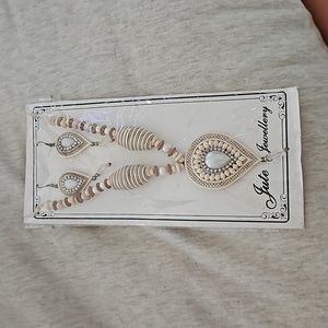 MADE IN INDIA - tatement Necklace and Earrings Set - NWT